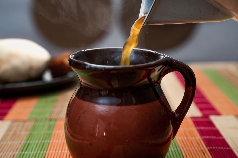 Os Benefícios de Beber Água na Moringa