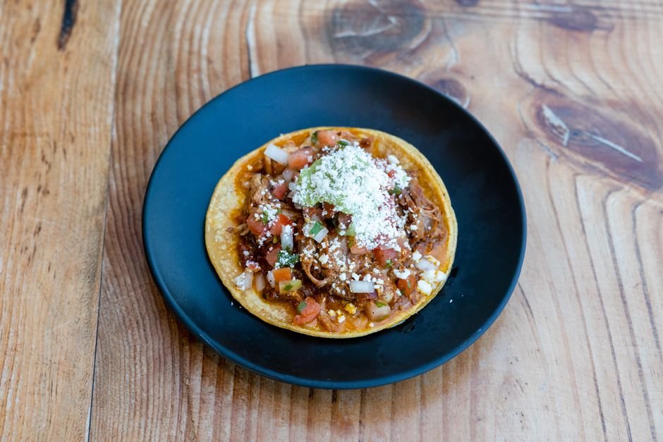 Arroz de forno com carne seca